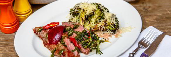 фленк стейк с брокколи