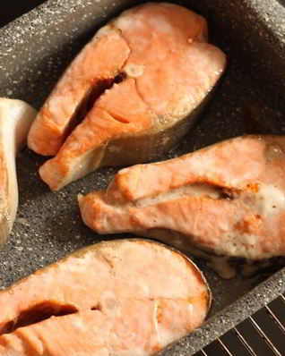 Кижуч стейки в духовке