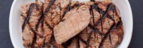 стейк из говядины на гриле