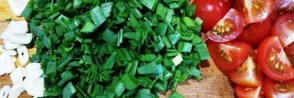 стейк из говядины с лапшой из кабачка