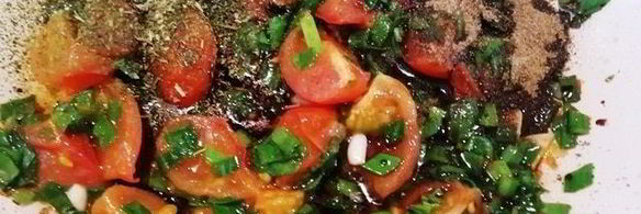 стейк из говядины с лапшой из кабачка