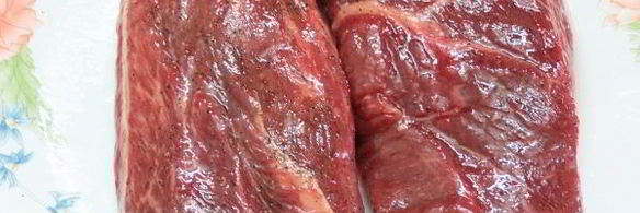 стейк из говядины с розмарином и тимьяном