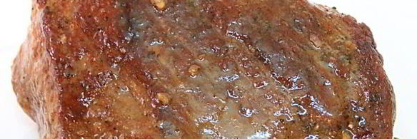 стейк из говядины с розмарином и тимьяном