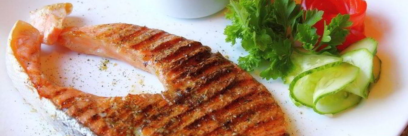 Стейк из семги в аэрогриле