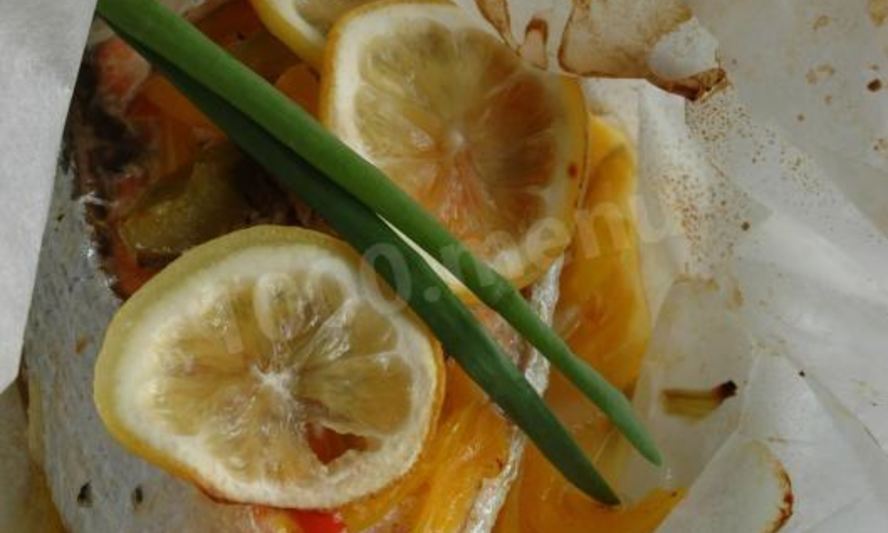 Рецепт стейка лосося, запеченный в пергаментной бумаге