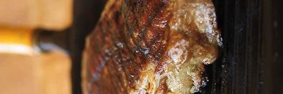 стейк портерхаус с маслом из красного вина