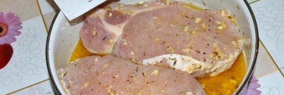 стейк с брюссельской капустой и сельдереем