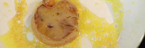 стейк с черным трюфелем, фуа-гра и томленым корнем сельдерея