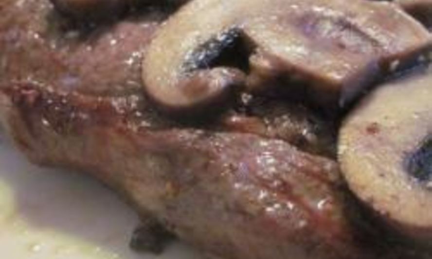 Рецепт стейка с грибами