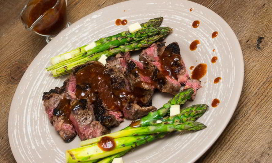 Рецепт стейка со спаржей