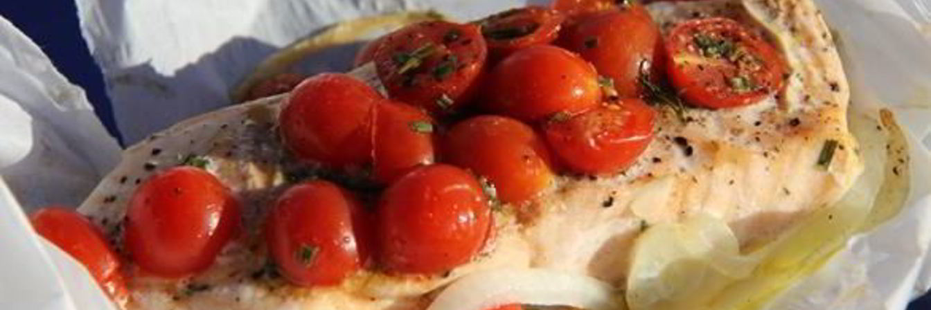 Стейки семги в пергаменте