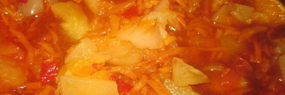 свинина в кисло-сладком соусе с жареным рисом на гарнир — ужин родом из китая