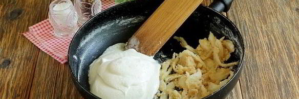 куриные тефтели в сметанном соусе