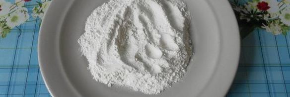 мясные тефтели с рисом и овощами в томатном соусе