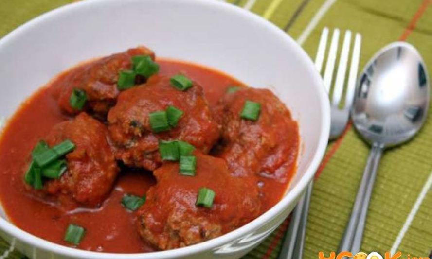 Рецепт мясных тефтелей в томатном соусе
