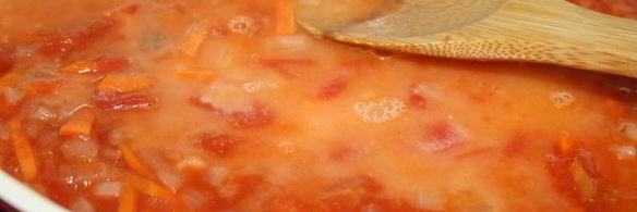 нежные домашние тефтели в томатной подливе