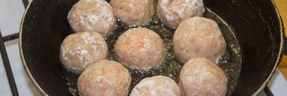 тефтели без риса с подливкой в духовке