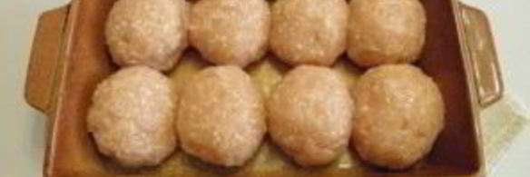 тефтели под сметанным соусом