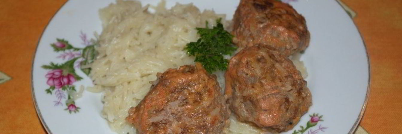 Тефтели под соусом