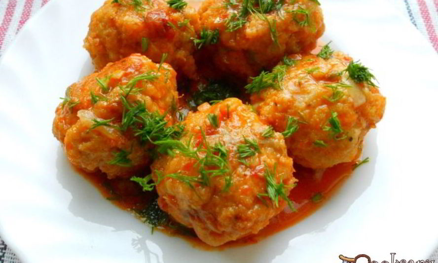 Рецепт тефтелей рыбных в томатном соусе
