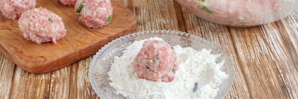 тефтели с рисом с подливкой