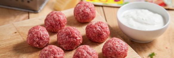 тефтели с сыром в сливочно-томатном соусе