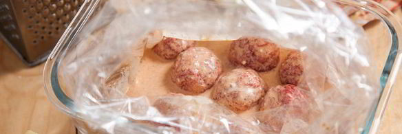 тефтели с сыром в сливочно-томатном соусе