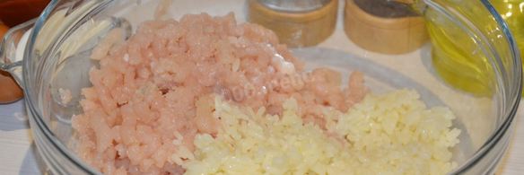 тефтели в сметанно-томатном соусе в мультиварке