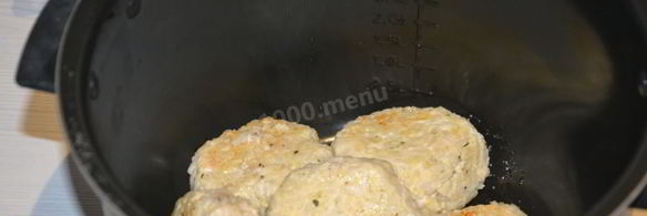 тефтели в сметанно-томатном соусе в мультиварке