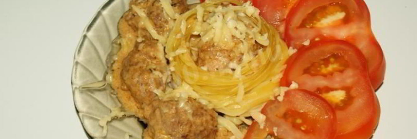 Тефтельки в томатно-сливочном соусе