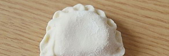 творожные вареники с вишней