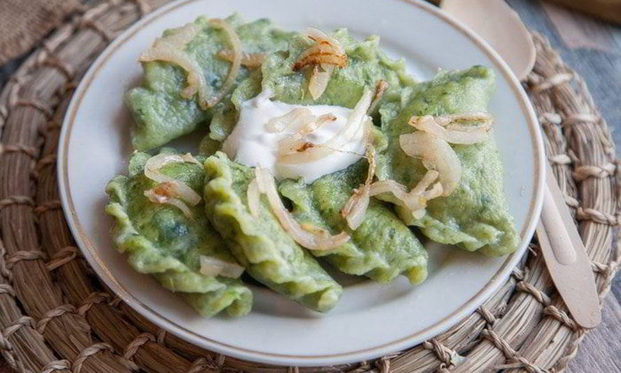 Рецепт вареников с картофелем и шпинатом