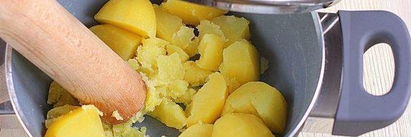 вареники с картошкой и сушеными грибами