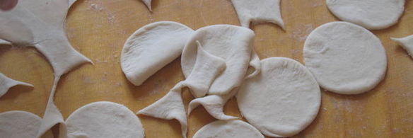 вареники с квашеной капустой и мясным фаршем