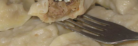 вареники с квашеной капустой и мясным фаршем