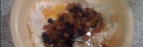 вареники с творогом и изюмом