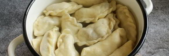 вареники с вишней на кефире с содой