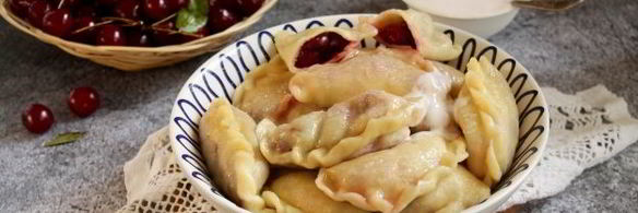 вареники с вишней на кефире с содой