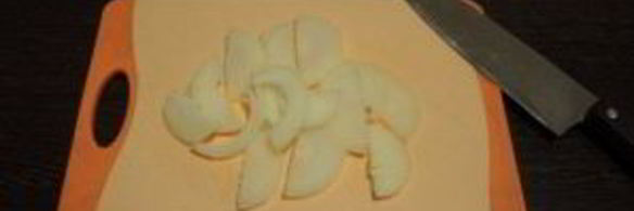 яичная лапша с курицей и овощами