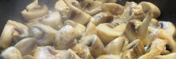 жаркое с говядиной в горшочках по-домашнему