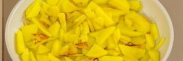 жаркое в горшочках под крышечкой из теста