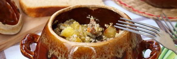 жаркое в горшочках с мясом