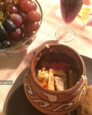 Жаркое в горшочке