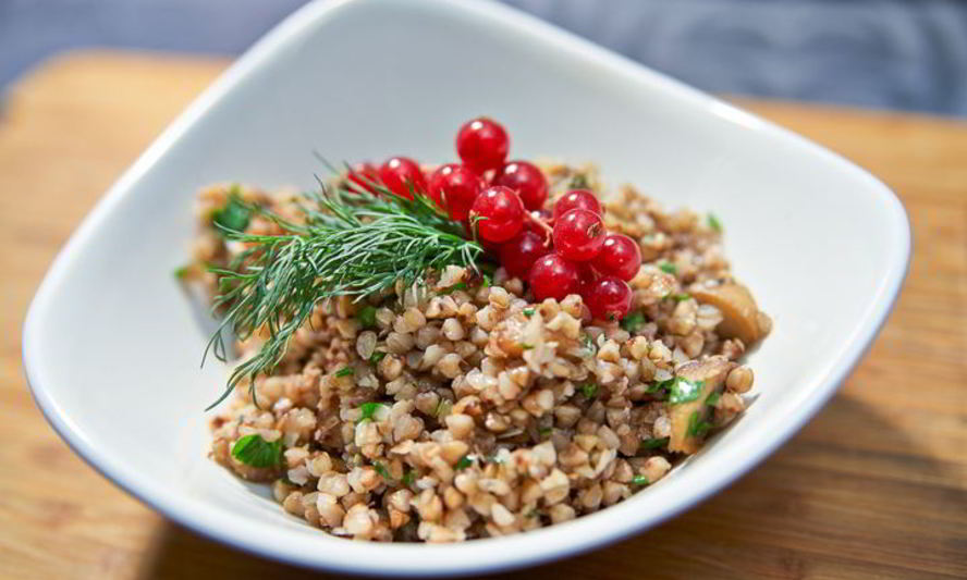 Рецепт гречки с белыми грибами и шампиньонами