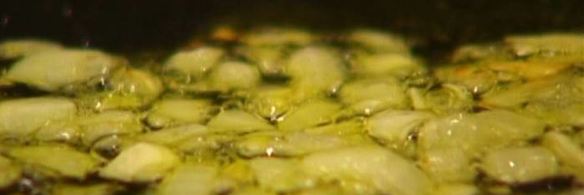 гречка с грибами, луком и укропом