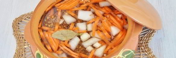 гречка с курицей в горшочках