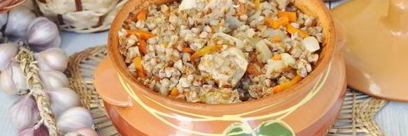 гречка с курицей в горшочках