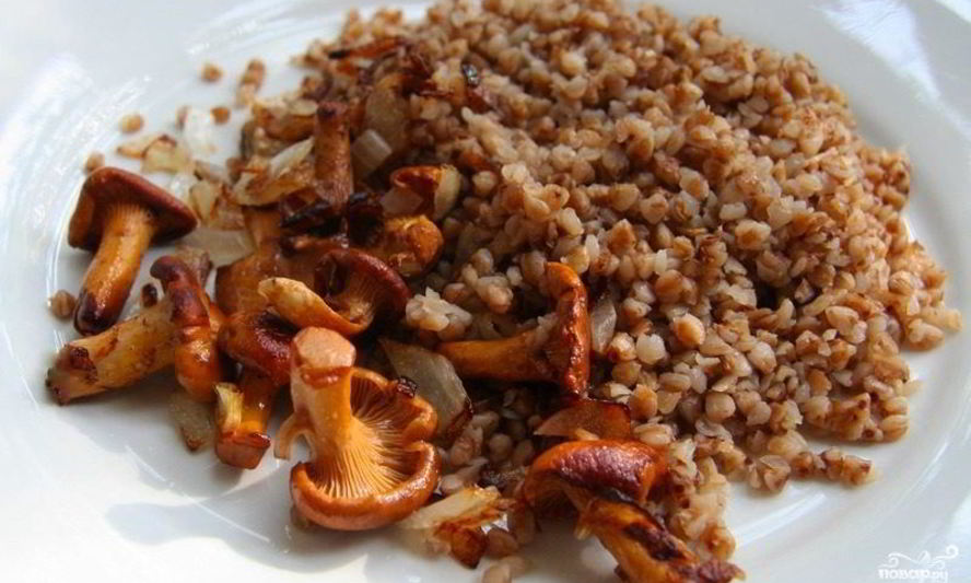 Рецепт гречки с лисичками