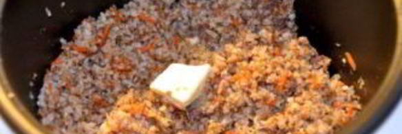 гречка с тушенкой и грибами