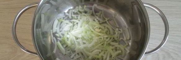 гречка с тушенкой в кастрюле